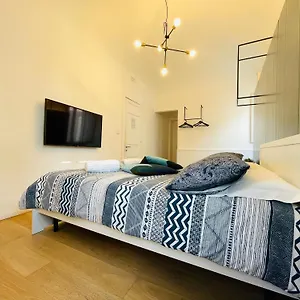 Dimora Del Mercante Guest house